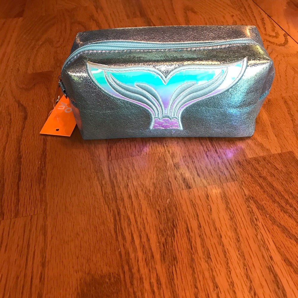 NWT LOF Mermaid Fin Blue Wristlet/Bag - Picture 3 of 16
